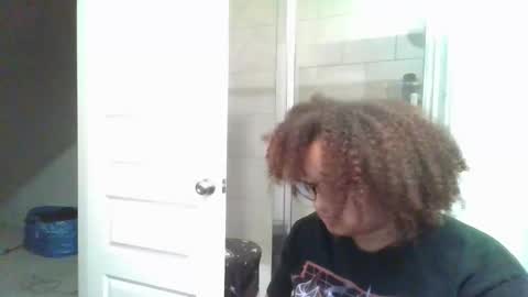 Snapshot of blessica_eddieluv6996 chatting on 05/17/26, 02:20 BLESSICA EDDIE LOVE online show from 05/17/26, 02:20