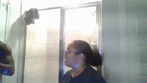 Snapshot of blessica_eddieluv6996 chatting on 05/20/26, 04:40 BLESSICA EDDIE LOVE online show from 05/20/26, 04:40