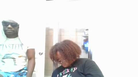 Snapshot of blessica_eddieluv6996 chatting on 05/29/26, 03:04 BLESSICA EDDIE LOVE online show from 05/29/26, 03:04