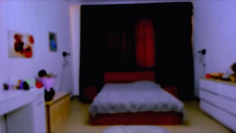 Snapshot of blinkofeyes chatting on 09/18/25, 12:29 Nicole online show from 09/18/25, 12:29