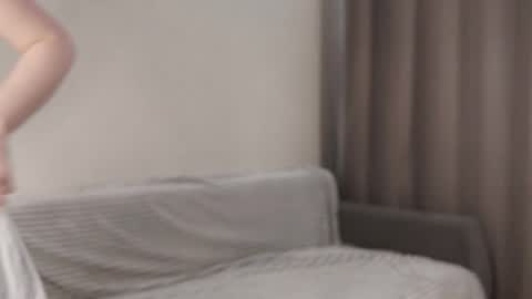 Snapshot of blissvibe chatting on 09/25/25, 01:15 Mila online show from 09/25/25, 01:15