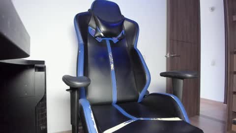 ALEX online show from 02/13/25, 06:48