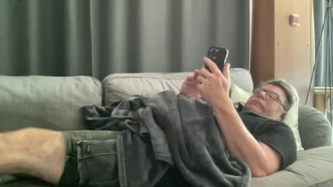 BlIdoL online show from 06/19/26, 11:47