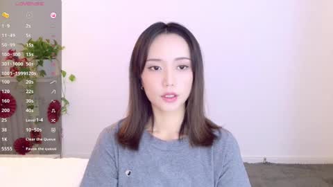Snapshot of blon_kater chatting on 03/28/26, 04:06 YoYo online show from 03/28/26, 04:06