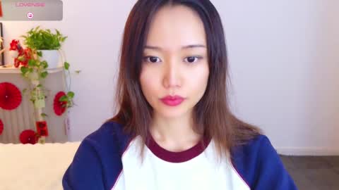 Snapshot of blon_kater chatting on 04/12/26, 03:22 YoYo online show from 04/12/26, 03:22