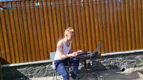 Snapshot of blond_boy69 chatting on 03/28/26, 09:20 blond_boy69 online show from 03/28/26, 09:20