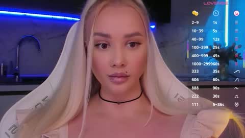 Lana online show from 01/10/26, 02:24