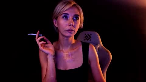 blond_ice_ann online show from 07/26/26, 07:54