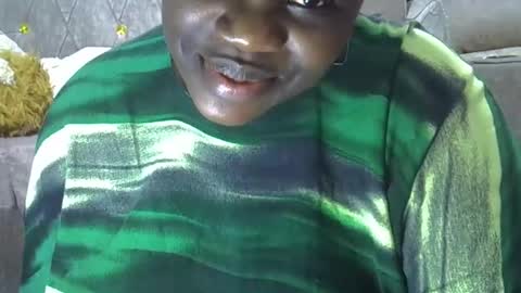 Snapshot of blonde202 chatting on 10/10/25, 09:58 Abbygael online show from 10/10/25, 09:58