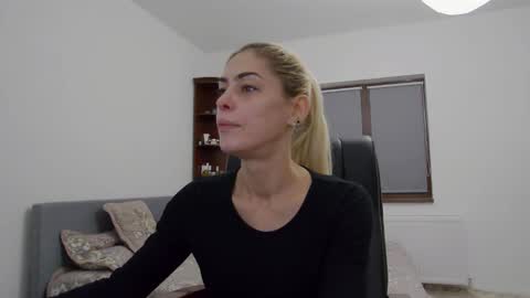 Snapshot of blonde4pasion chatting on 12/03/24, 05:42 blonde4pasion online show from 12/03/24, 05:42