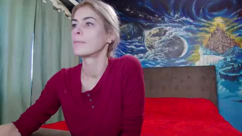 Snapshot of blonde4pasion chatting on 01/11/25, 11:23 blonde4pasion online show from 01/11/25, 11:23