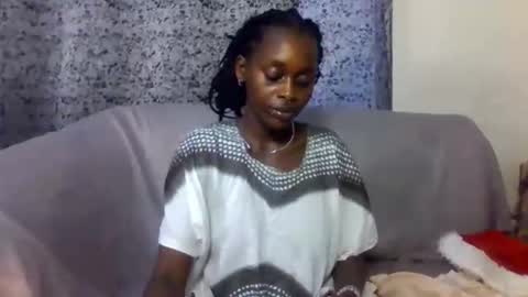 blonde_barby online show from 12/15/25, 11:58