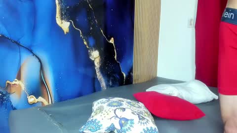 blonde_hot_7 online show from 12/08/24, 07:58