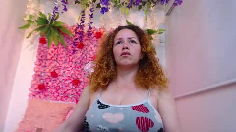 blonde_squirt_ online show from 12/21/25, 06:59