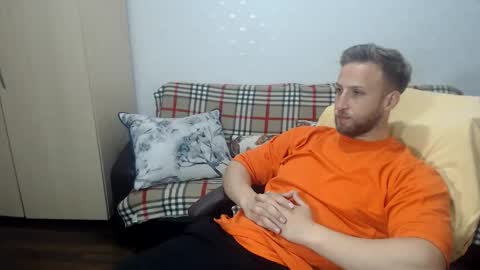 Snapshot of blondeagle chatting on 06/10/26, 07:35 Mr Blond online show from 06/10/26, 07:35