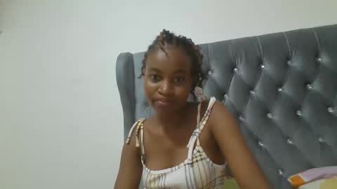 Snapshot of blondebarbiey chatting on 03/25/26, 09:26 blonde online show from 03/25/26, 09:26