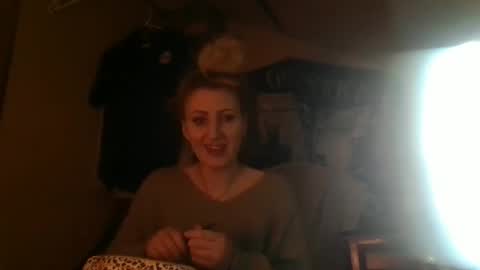 Snapshot of blondebellaaa3 chatting on 03/06/25, 01:14 Gia online show from 03/06/25, 01:14