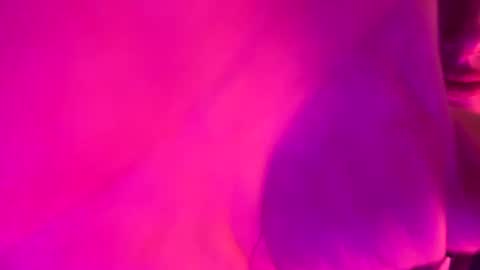 Snapshot of blondebellaaa3 chatting on 11/19/25, 02:11 Gia online show from 11/19/25, 02:11