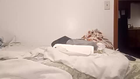 Snapshot of blondedoll89 chatting on 03/11/25, 04:54 Mark online show from 03/11/25, 04:54