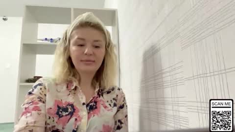 blondie_xoxoxo online show from 11/20/25, 08:03
