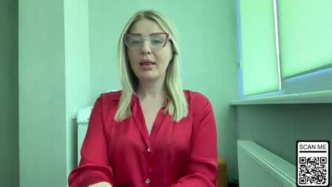 Snapshot of blondie_xoxoxo chatting on 07/13/26, 07:22 blondie_xoxoxo online show from 07/13/26, 07:22