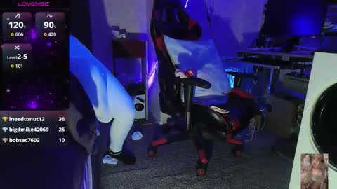 Bubbles online show from 10/25/25, 11:40