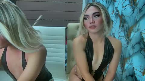 Snapshot of blondina_twinx chatting on 05/11/26, 05:32 blondina_twinx online show from 05/11/26, 05:32