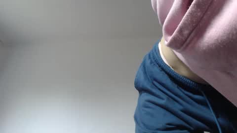 Snapshot of blondyelena chatting on 05/11/26, 07:36 blondyelena online show from 05/11/26, 07:36