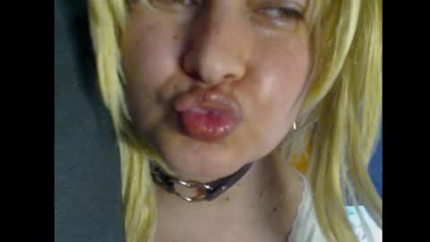Snapshot of blontsex chatting on 05/13/26, 03:09 Blontsex online show from 05/13/26, 03:09