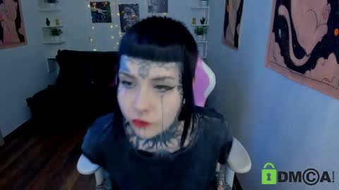 Snapshot of blood__mary chatting on 04/02/26, 07:55 Mary online show from 04/02/26, 07:55