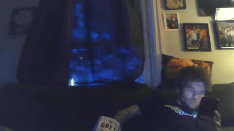 Snapshot of blowme19866 chatting on 02/26/25, 11:26 blowme19866 online show from 02/26/25, 11:26