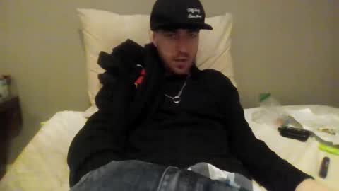 Snapshot of blowmyswag chatting on 05/13/26, 04:43 blowmyswag online show from 05/13/26, 04:43