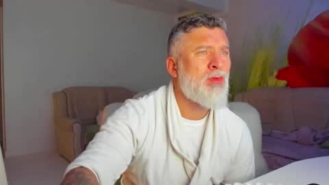 Snapshot of blowmyxxl chatting on 01/07/26, 08:22 Nico online show from 01/07/26, 08:22