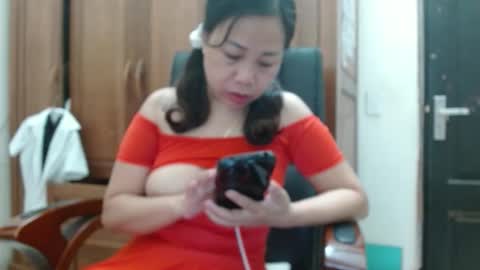Snapshot of blowy079 chatting on 10/22/25, 10:09 blowy079 online show from 10/22/25, 10:09