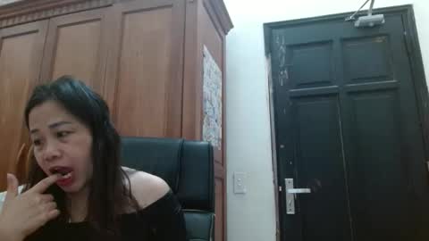 blowy079 online show from 11/01/25, 01:07