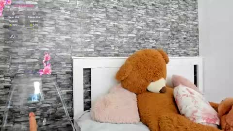 blue candy28 online show from 02/12/25, 01:41