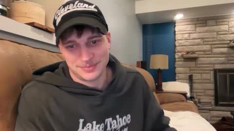 Snapshot of blue_eyed_beau chatting on 02/11/26, 05:12 Beau online show from 02/11/26, 05:12