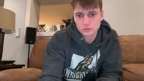 Snapshot of blue_eyed_beau chatting on 02/26/26, 04:00 Beau online show from 02/26/26, 04:00