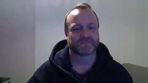 Snapshot of blue_eyes_paul chatting on 02/21/26, 12:00 blue_eyes_paul online show from 02/21/26, 12:00