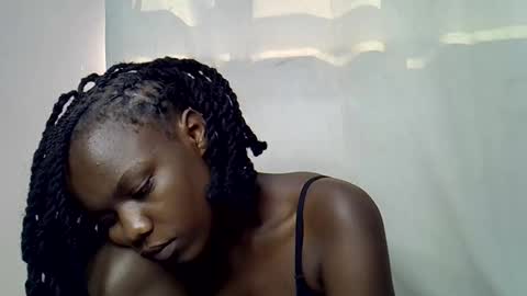 blue_savagee online show from 11/05/25, 07:41