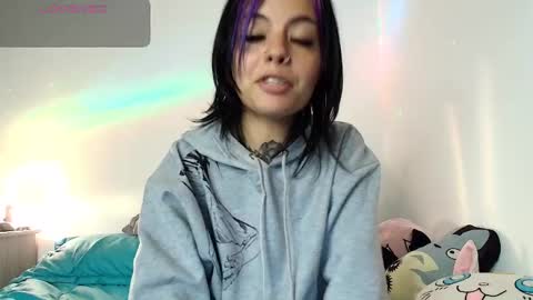 Snapshot of blue_tatuu1 chatting on 12/10/24, 03:30 Alice bleu for friends  online show from 12/10/24, 03:30