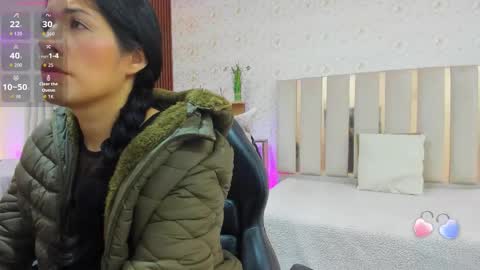 Snapshot of blue_tay1 chatting on 09/30/25, 12:10 blue_tay1 online show from 09/30/25, 12:10