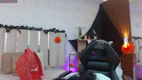 Snapshot of blue_tay1 chatting on 11/02/25, 12:07 blue_tay1 online show from 11/02/25, 12:07