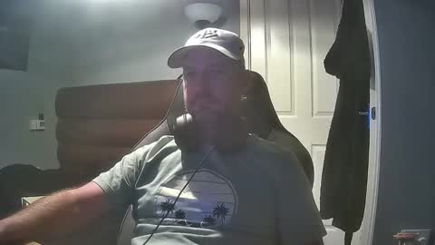 Snapshot of bluebirdflame1 chatting on 04/25/26, 11:57 bluebirdflame1 online show from 04/25/26, 11:57