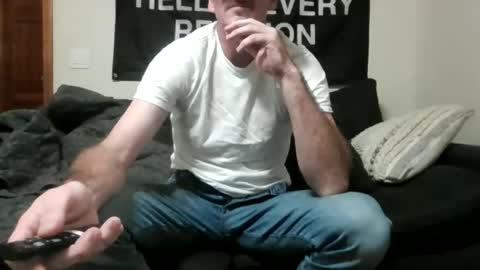 Snapshot of bluecollarfck chatting on 06/03/26, 06:38 Dominick Wyte online show from 06/03/26, 06:38