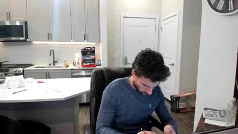 Snapshot of bluecollarhunk chatting on 12/19/25, 11:34 BlueCollarHunk online show from 12/19/25, 11:34