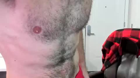 Snapshot of bluecollarhunk chatting on 01/05/26, 11:30 BlueCollarHunk online show from 01/05/26, 11:30