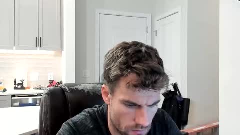 Snapshot of bluecollarhunk chatting on 02/15/26, 05:09 BlueCollarHunk online show from 02/15/26, 05:09