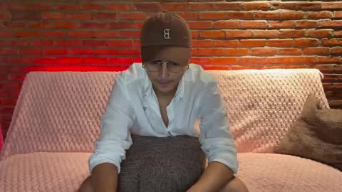 Daan online show from 06/03/26, 01:41