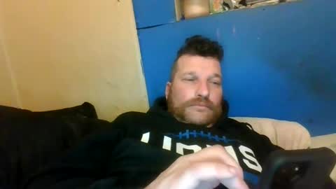 Snapshot of bluedemoneyes1986 chatting on 02/26/25, 06:04 bluedemoneyes1986 online show from 02/26/25, 06:04